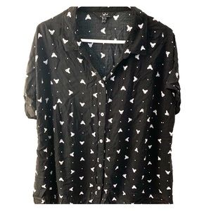 Black Bees Collared Short Sleeve Shirt